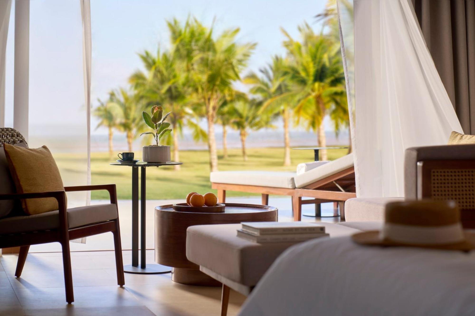 Voco Quang Binh Resort By Ihg Dong Hoi Exteriör bild