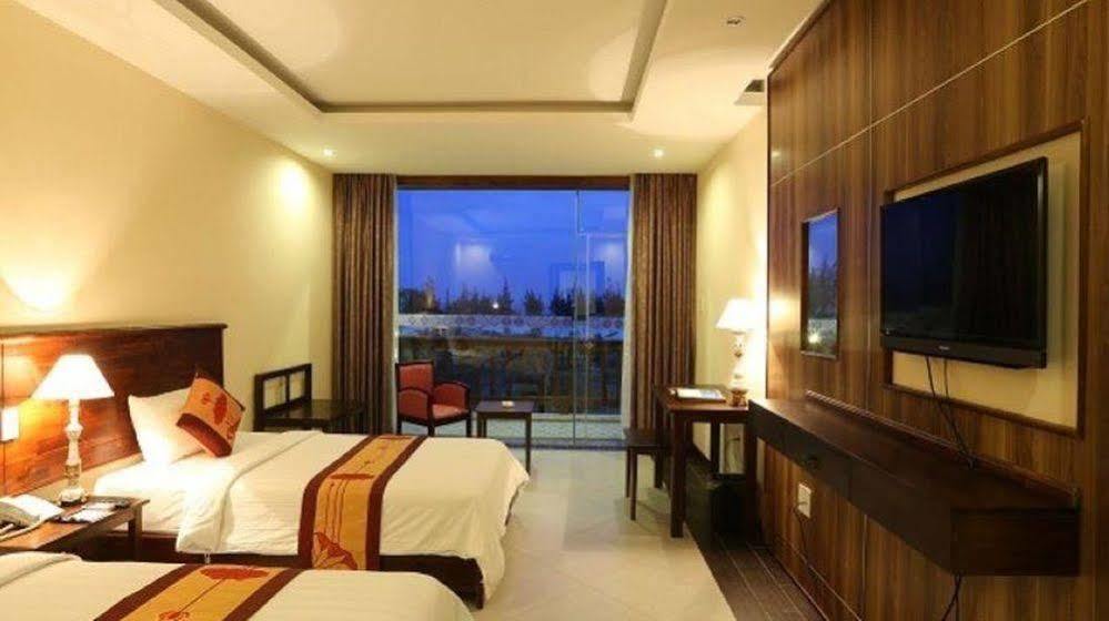 Voco Quang Binh Resort By Ihg Dong Hoi Exteriör bild